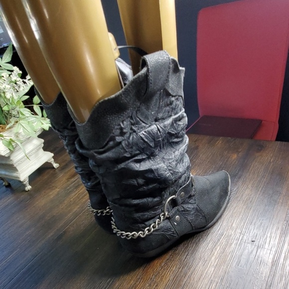The leather collection black rad scrunch boot - Picture 5 of 5